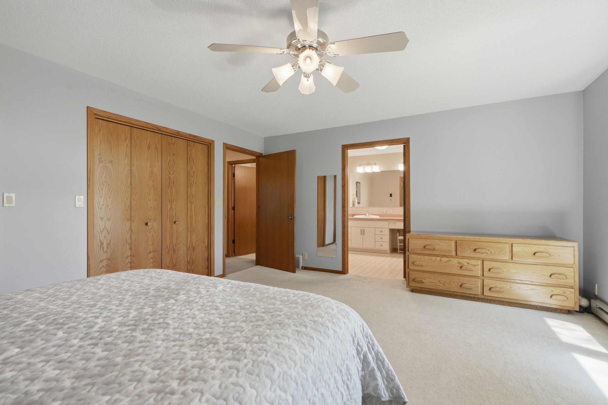 Listing Photo: 2276 400th ave-023